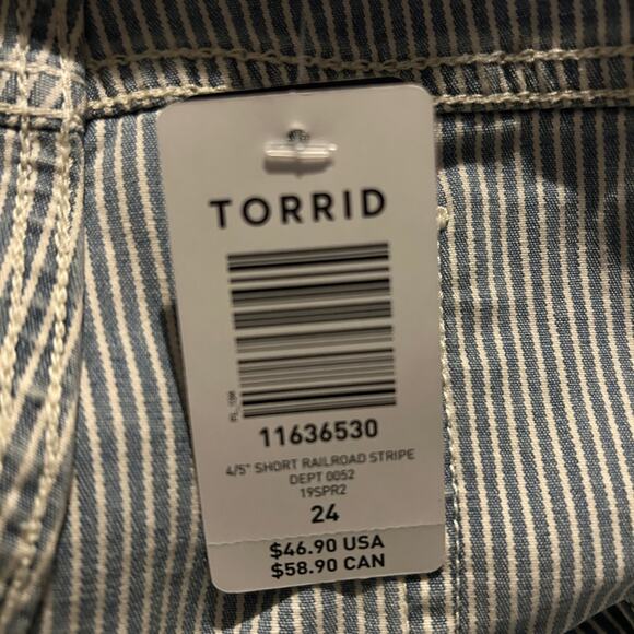 Torrid Linen Tie Front Short High Rise Cuffed Shorts Black Women Plus Sz 20 NWT - Picture 7 of 7